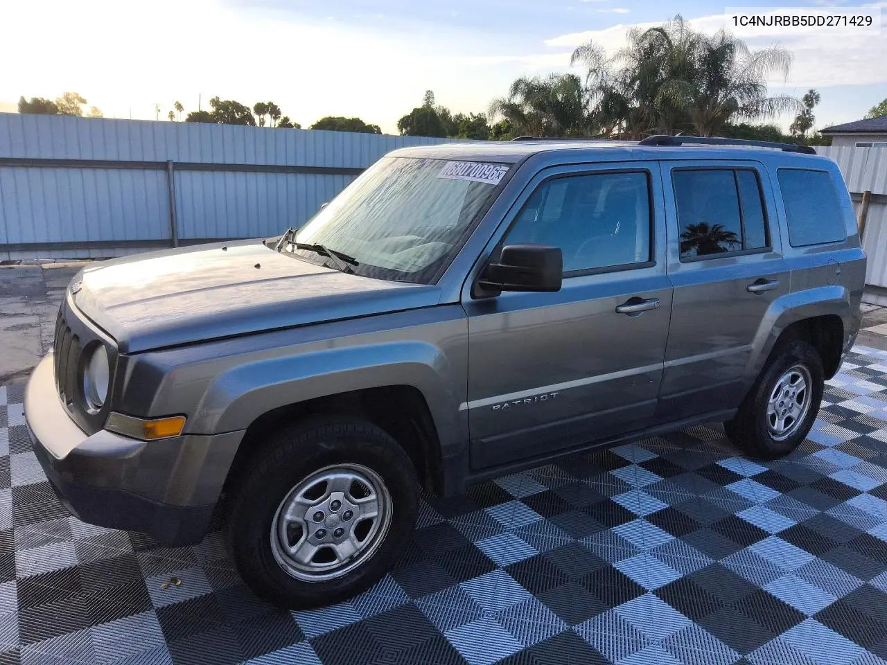 JEEP LIBERTY (PATRIOT) 2013, VIN 1C4NJRBB5DD271429