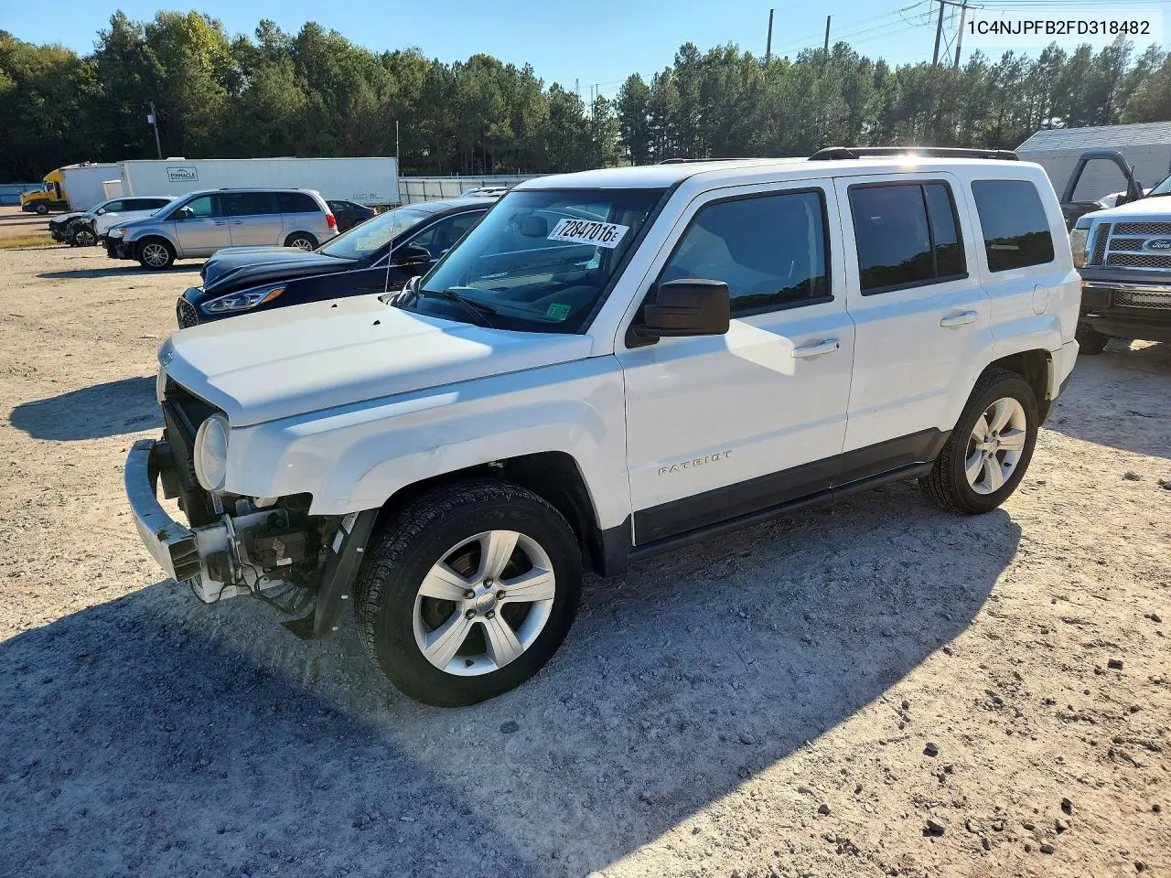 JEEP LIBERTY (PATRIOT) 2015, VIN 1C4NJPFB2FD318482