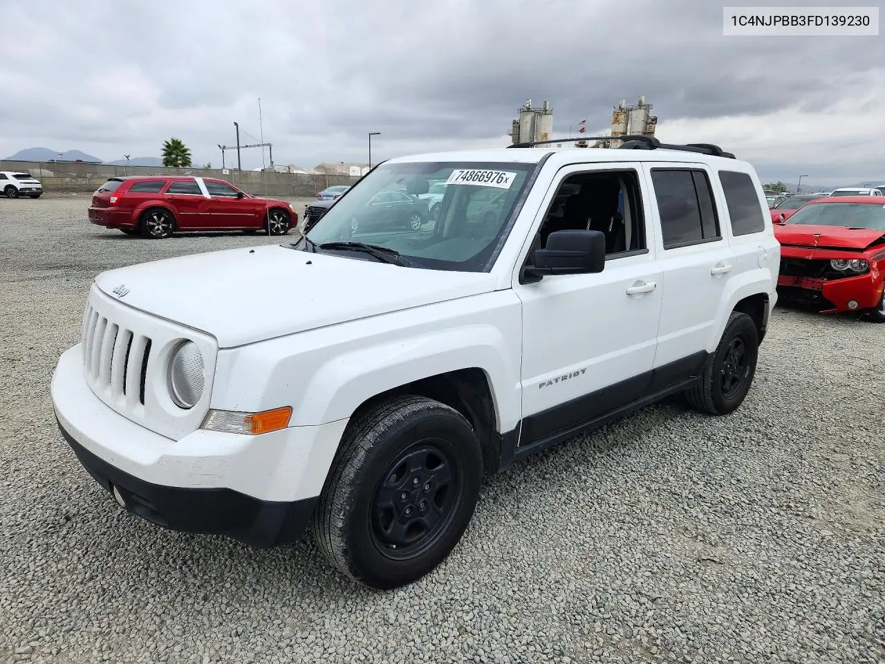 JEEP LIBERTY (PATRIOT) 2015, VIN 1C4NJPBB3FD139230