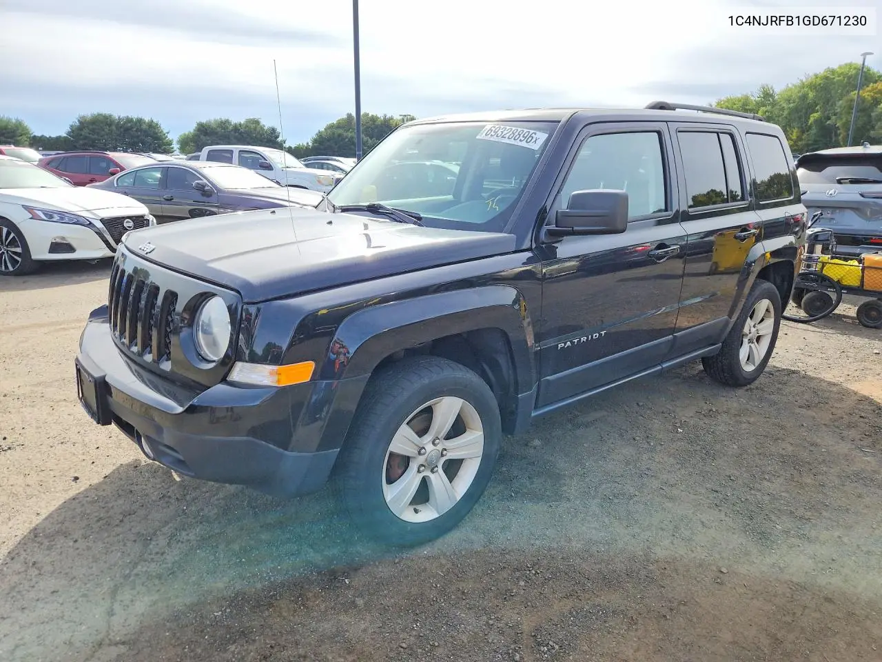 JEEP LIBERTY (PATRIOT) 2016, VIN 1C4NJRFB1GD671230