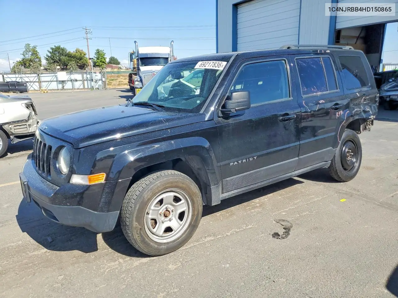 JEEP LIBERTY (PATRIOT) 2017, VIN 1C4NJRBB4HD150865