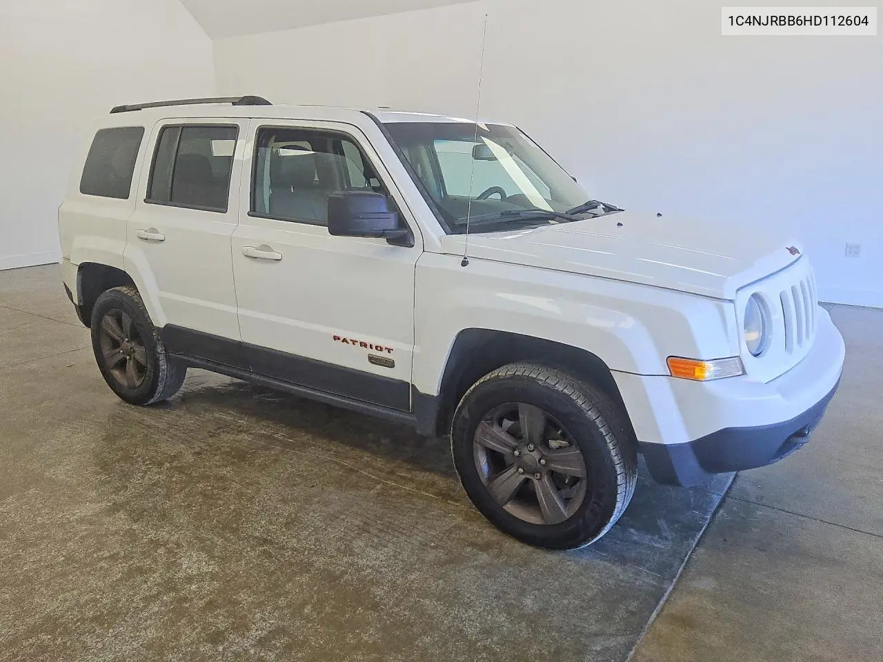 2017 JEEP LIBERTY (PATRIOT) VIN 1C4NJRBB6HD112604 — фото 4