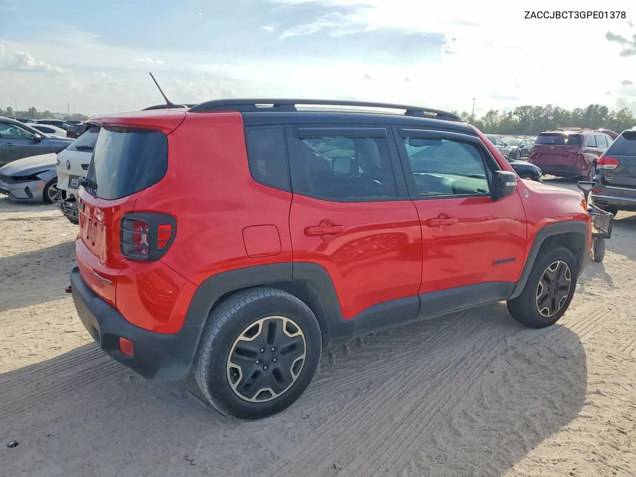 2016 JEEP RENEGADE VIN ZACCJBCT3GPE01378 — фото 3