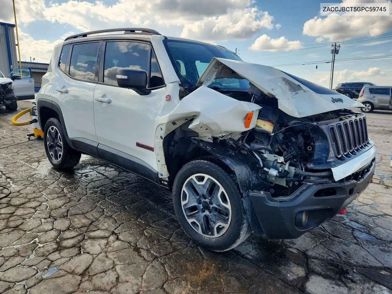 2016 JEEP RENEGADE VIN ZACCJBCT5GPC59745 — фото 4