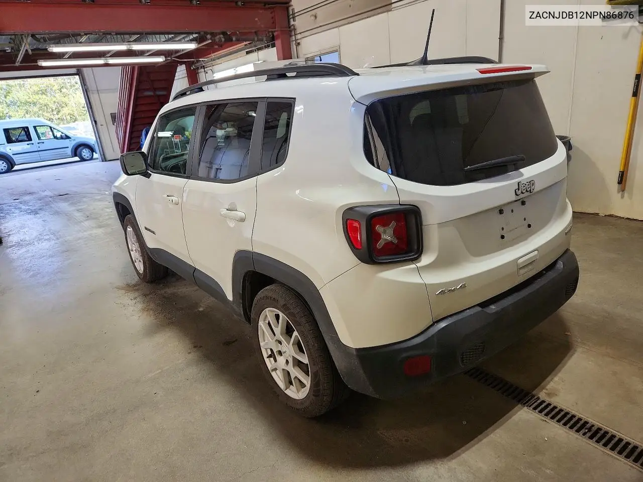 2022 JEEP RENEGADE VIN ZACNJDB12NPN86876 — фото 2