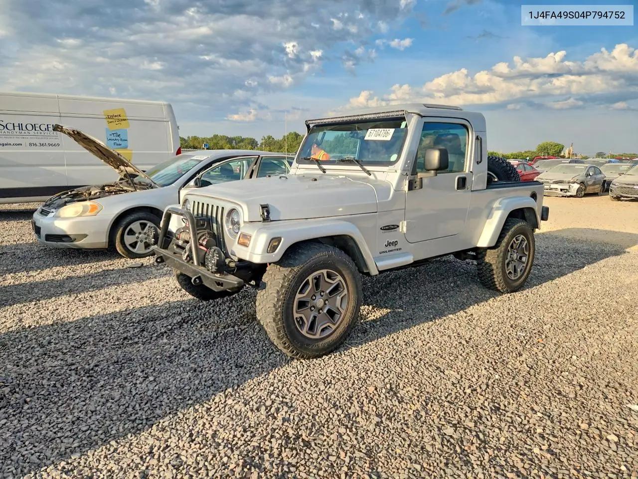 JEEP WRANGLER 2004, VIN 1J4FA49S04P794752
