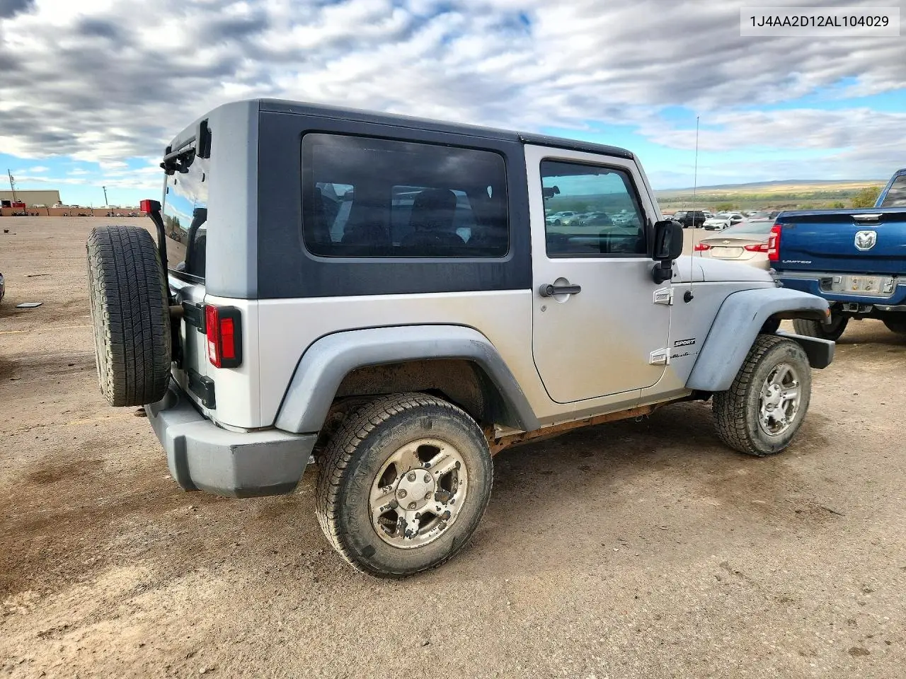 2010 JEEP WRANGLER VIN 1J4AA2D12AL104029 — фото 3