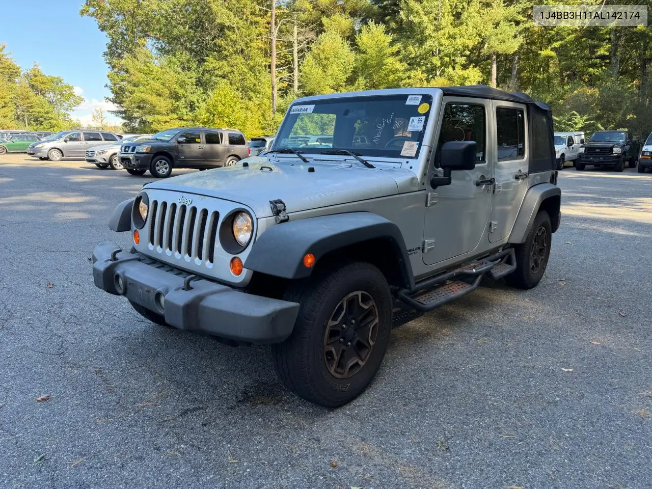 2010 JEEP WRANGLER VIN 1J4BB3H11AL142174 — фото 2