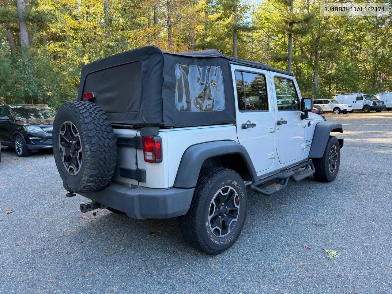 2010 JEEP WRANGLER VIN 1J4BB3H11AL142174 — фото 4