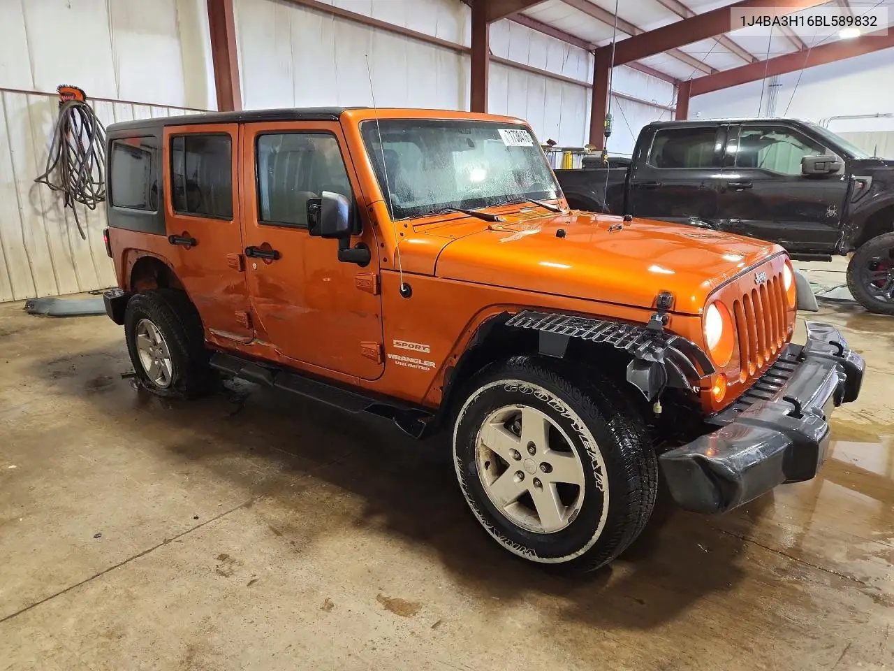 2011 JEEP WRANGLER VIN 1J4BA3H16BL589832 — фото 4
