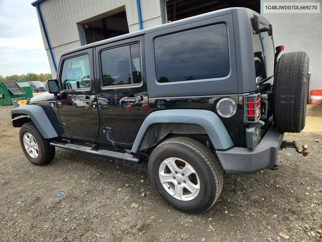 2013 JEEP WRANGLER VIN 1C4BJWDG1DL669270 — фото 2