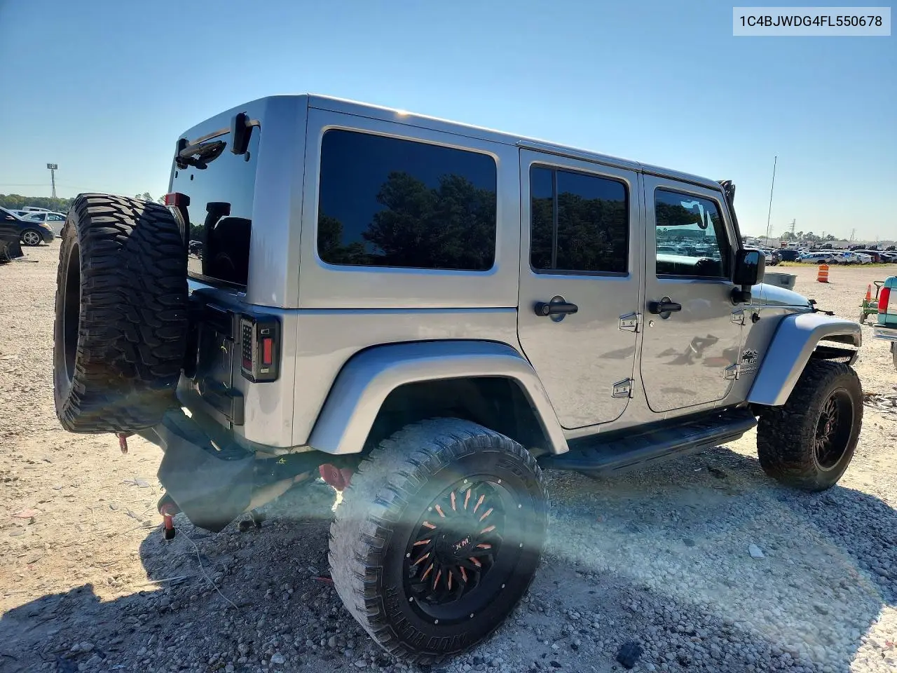 2015 JEEP WRANGLER VIN 1C4BJWDG4FL550678 — фото 3