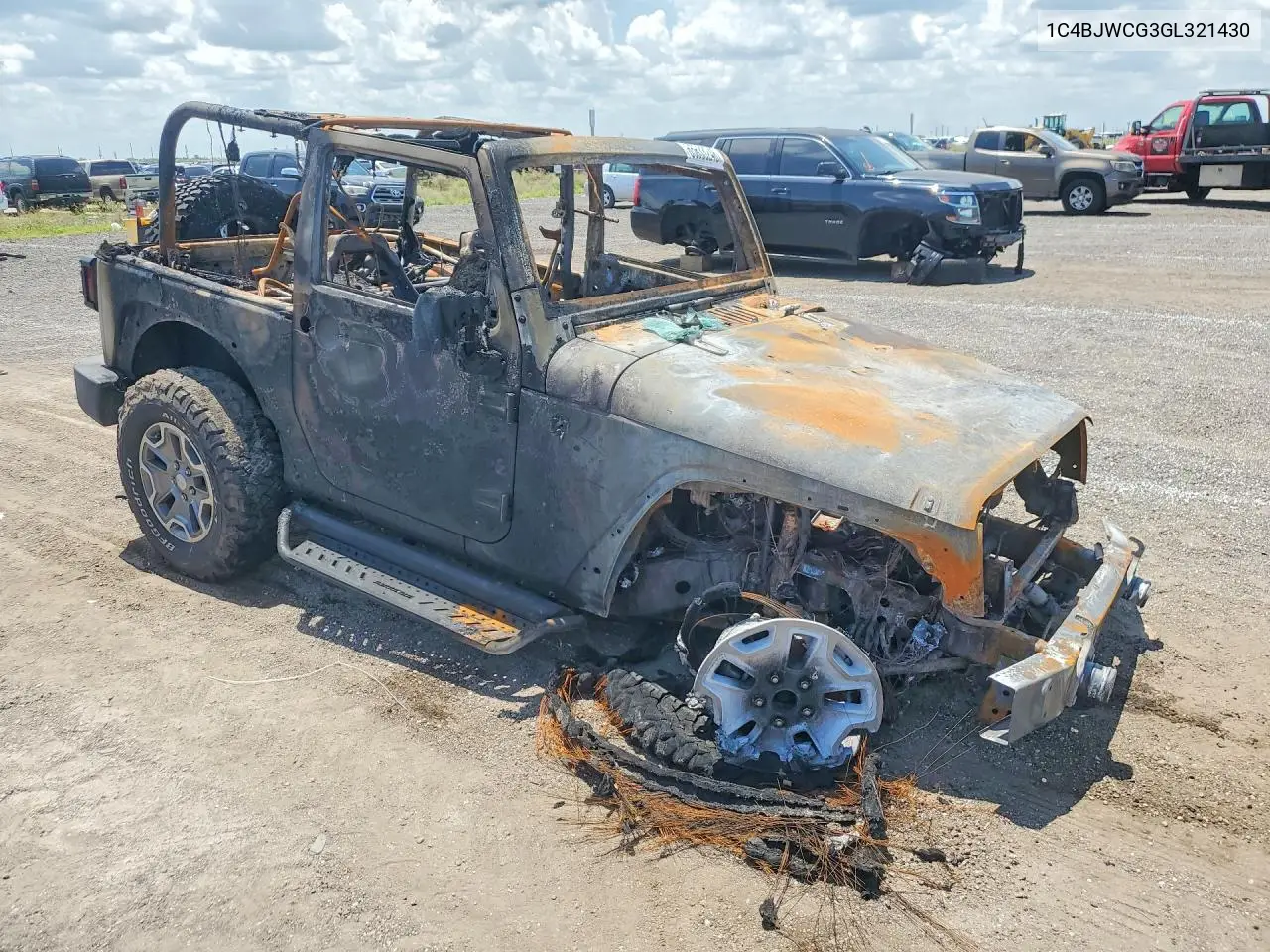 2016 JEEP WRANGLER VIN 1C4BJWCG3GL321430 — фото 4
