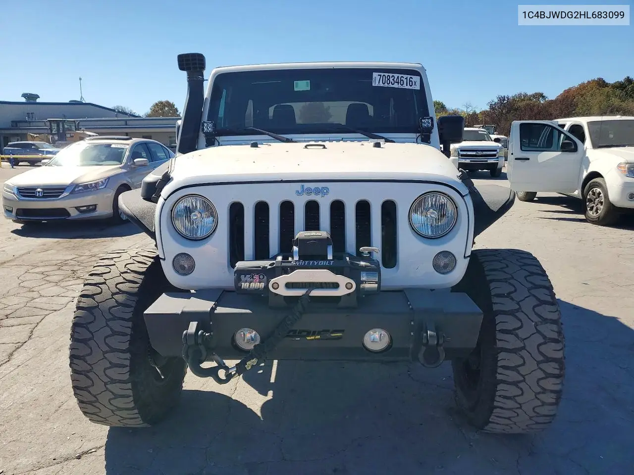 2017 JEEP WRANGLER VIN 1C4BJWDG2HL683099 — фото 5