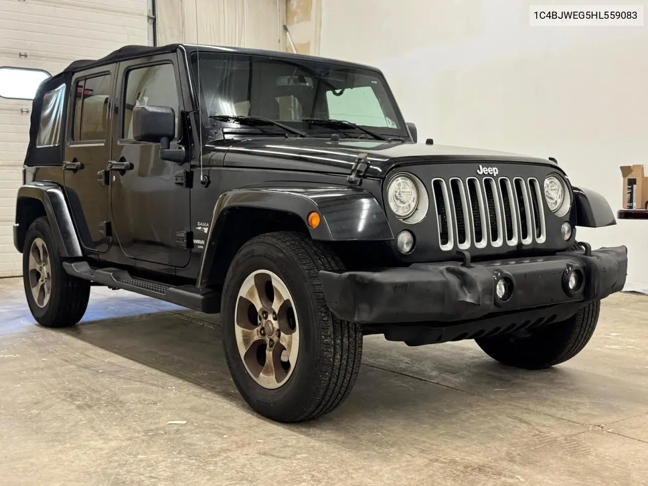 JEEP WRANGLER 2017, VIN 1C4BJWEG5HL559083