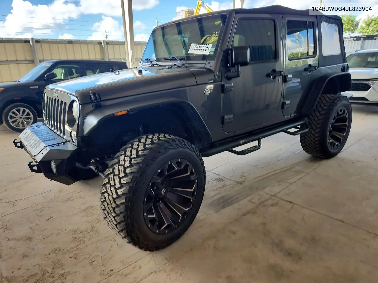 JEEP WRANGLER 2018, VIN 1C4BJWDG4JL823904
