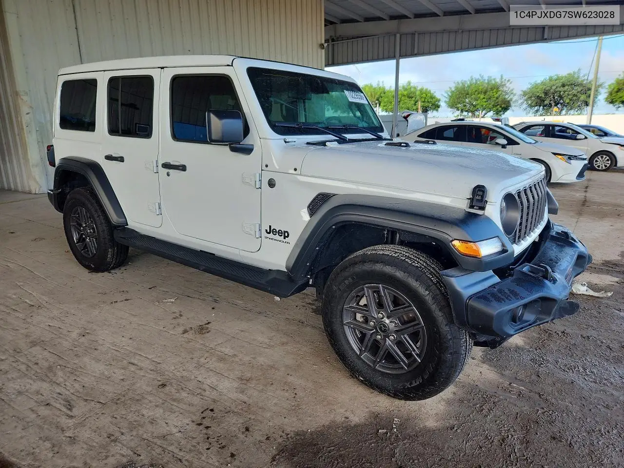 2025 JEEP WRANGLER VIN 1C4PJXDG7SW623028 — фото 4