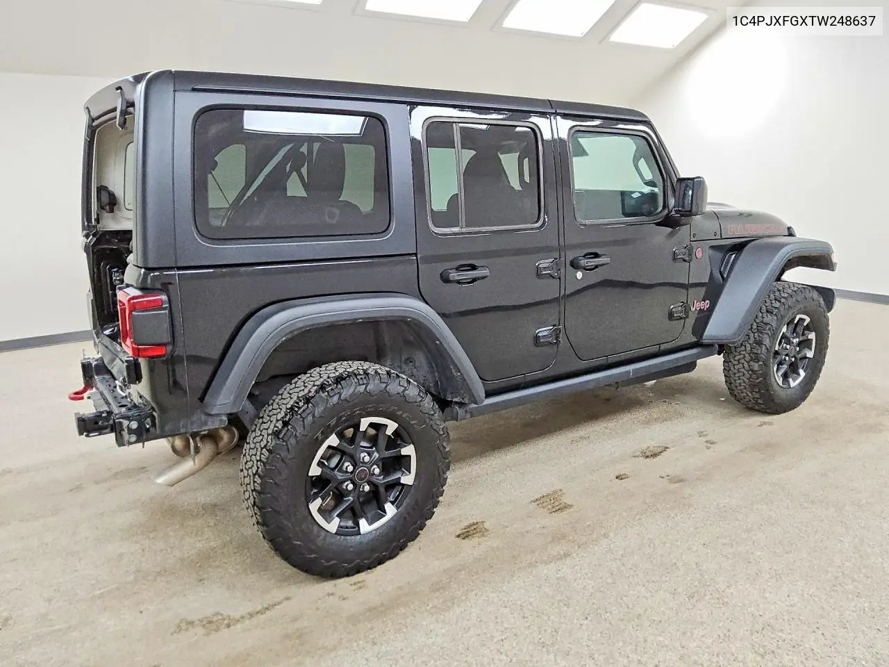 2026 JEEP WRANGLER VIN 1C4PJXFGXTW248637 — фото 3