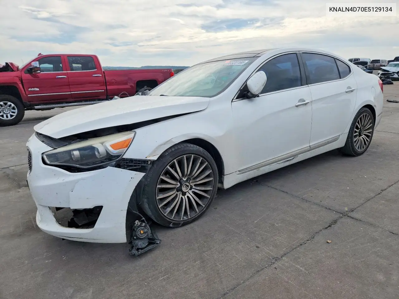 KIA CADENZA 2014, VIN KNALN4D70E5129134