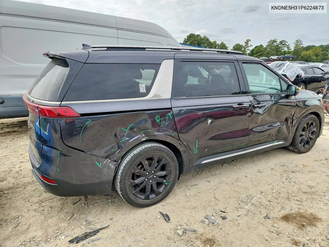 2023 KIA CARNIVAL VIN KNDNE5H31P6224873 — фото 3