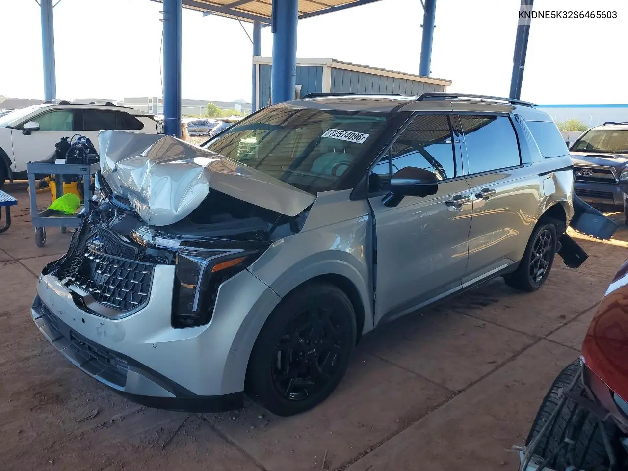 KIA CARNIVAL 2025, VIN KNDNE5K32S6465603