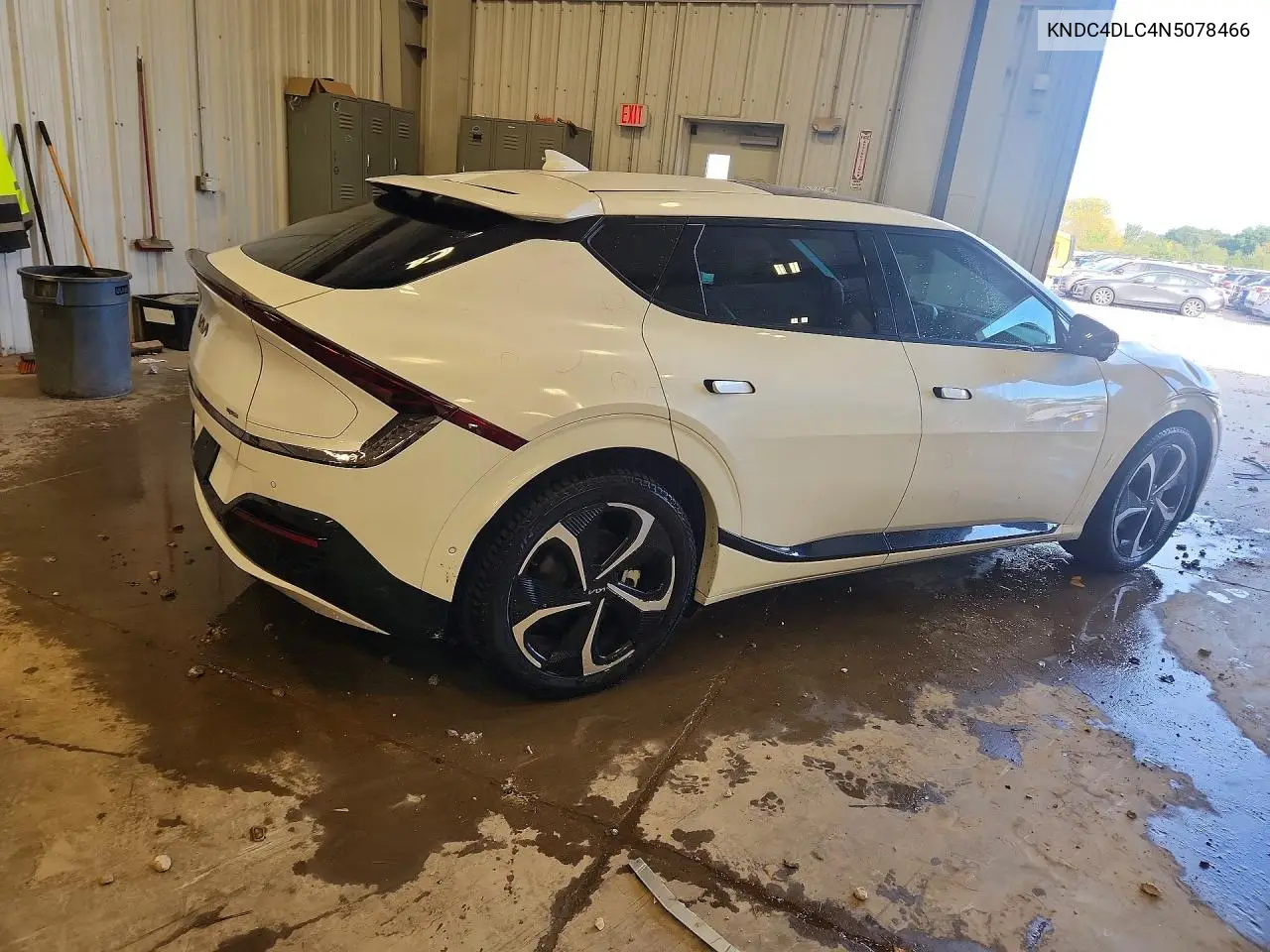 2022 KIA EV6 VIN KNDC4DLC4N5078466 — фото 3