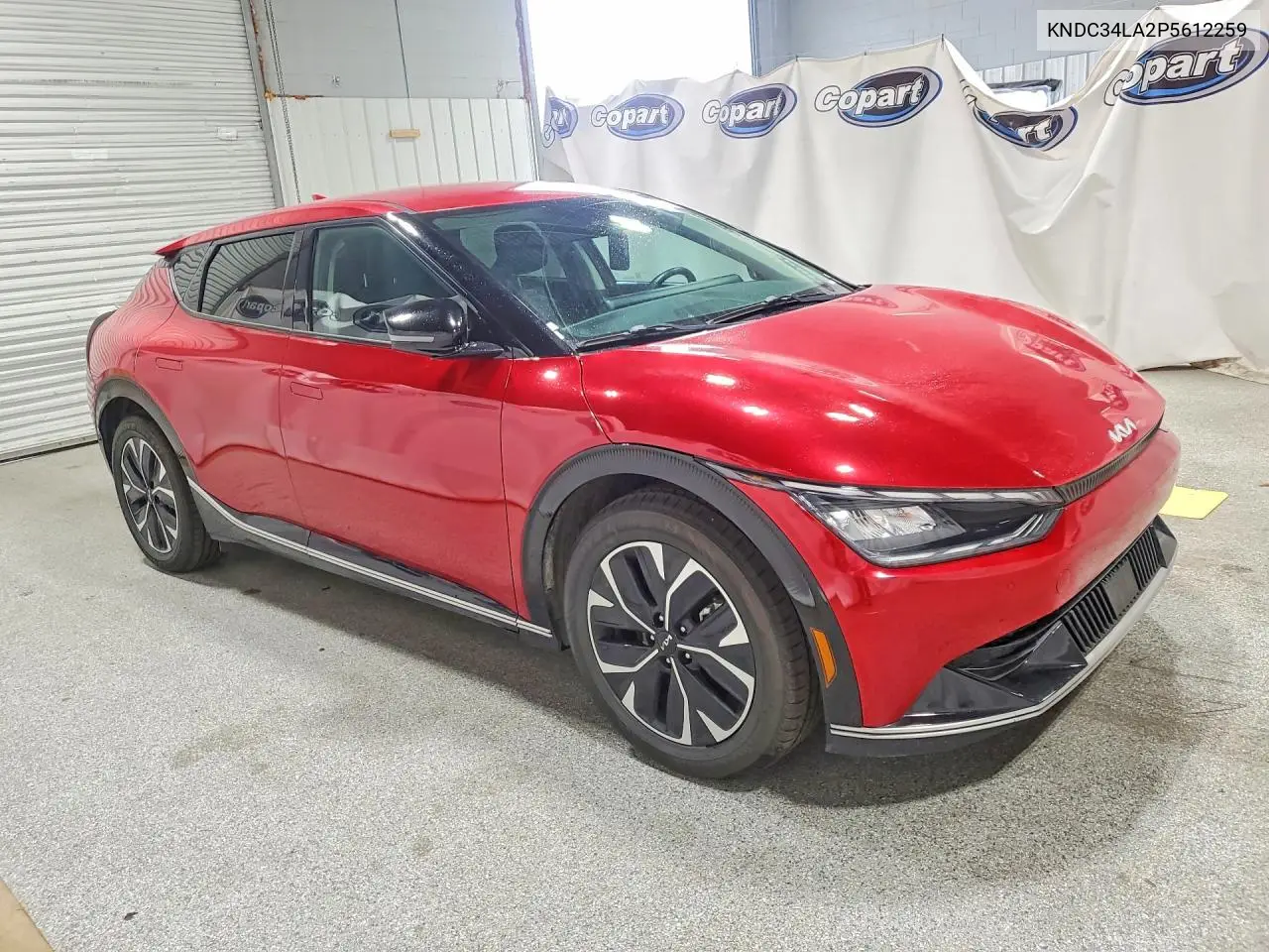 2023 KIA EV6 VIN KNDC34LA2P5612259 — фото 4