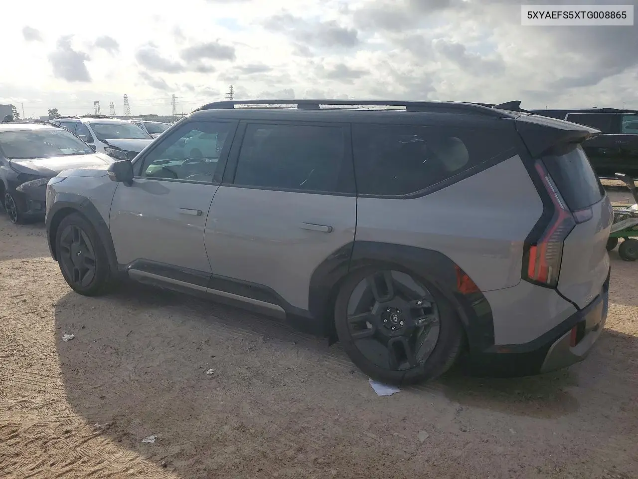 2026 KIA EV9 VIN 5XYAEFS5XTG008865 — фото 2