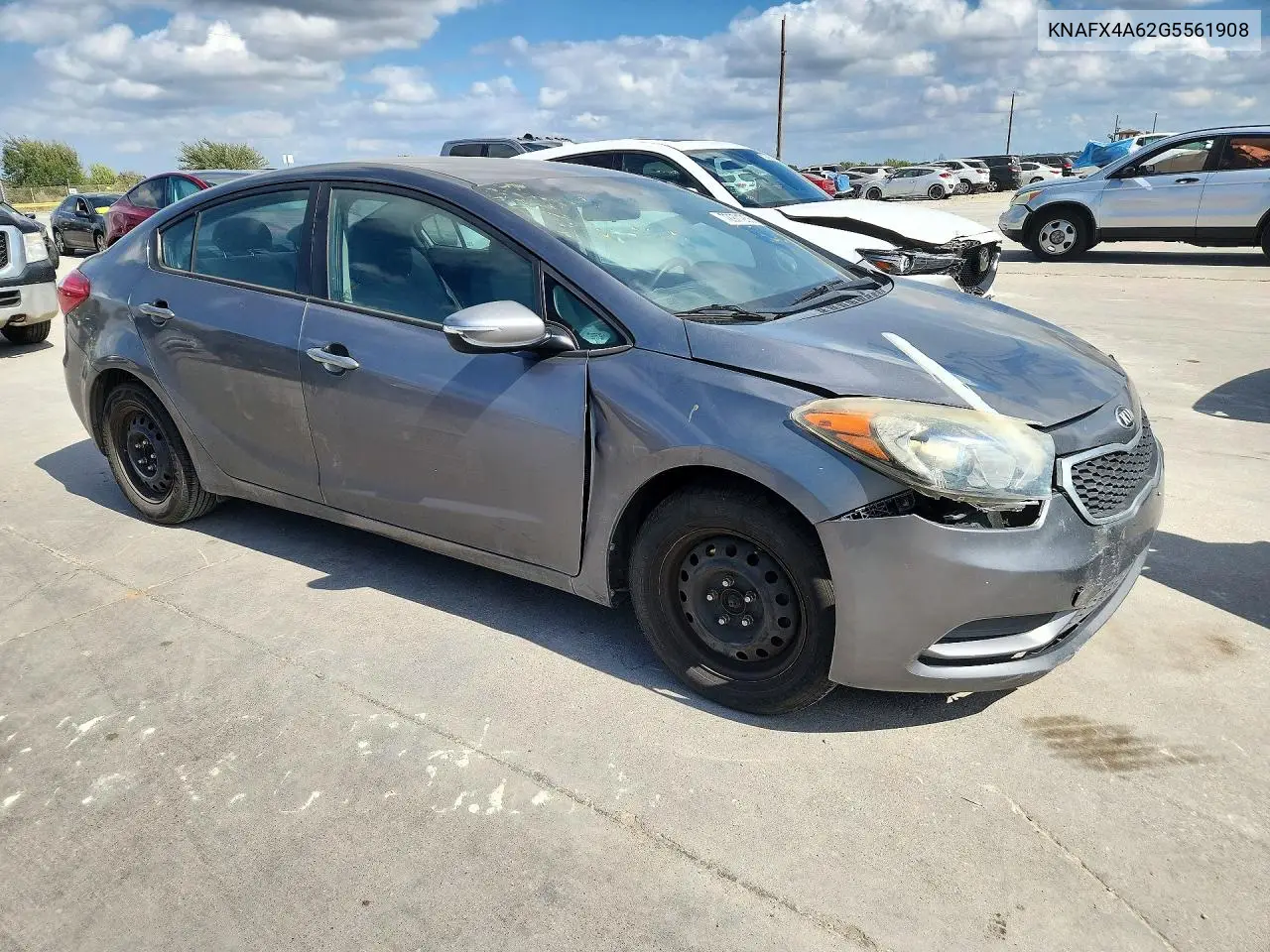 2016 KIA FORTE VIN KNAFX4A62G5561908 — фото 4