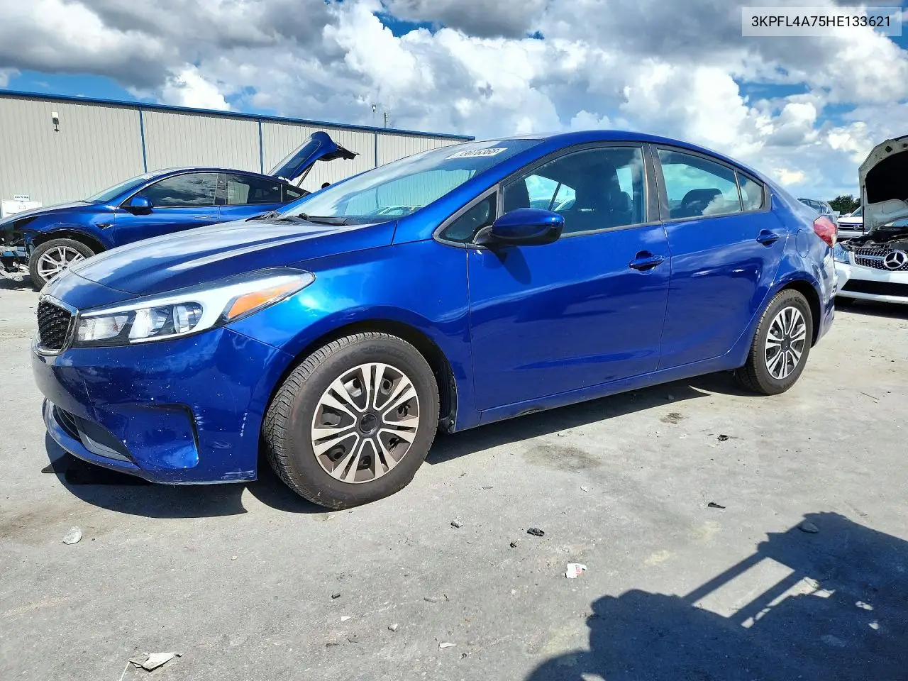 KIA FORTE 2017, VIN 3KPFL4A75HE133621