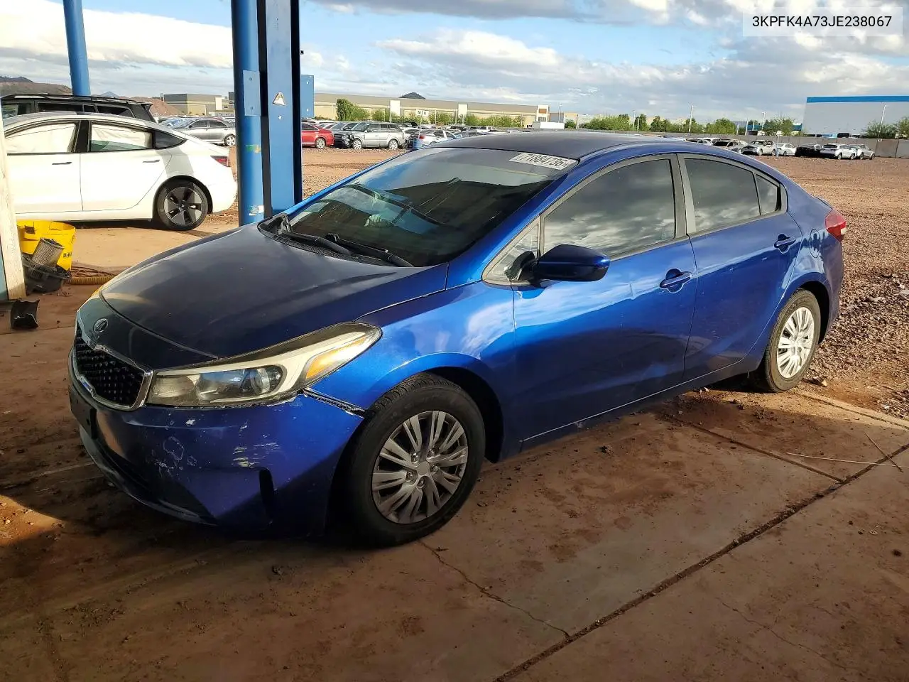 KIA FORTE 2018, VIN 3KPFK4A73JE238067