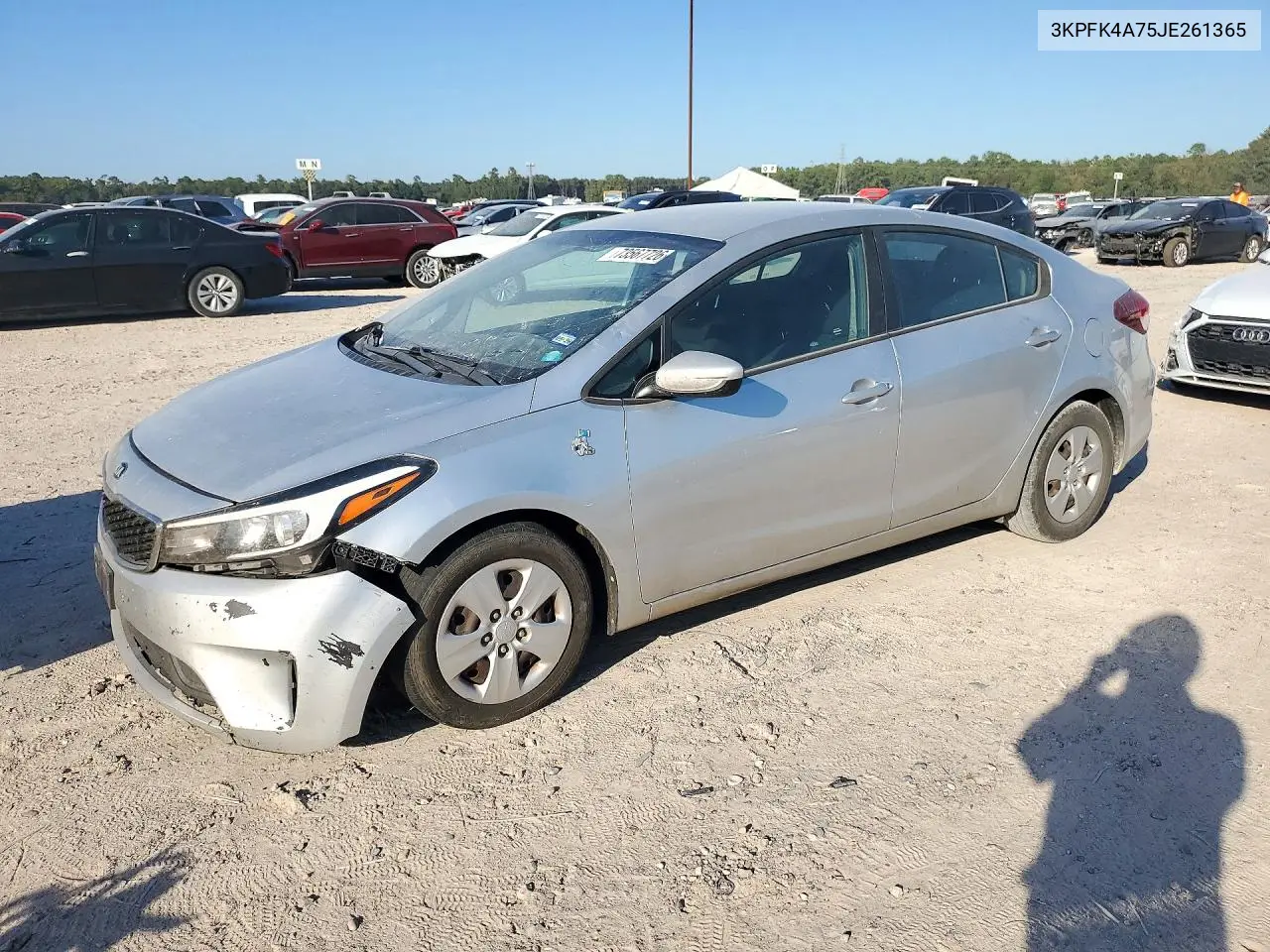 KIA FORTE 2018, VIN 3KPFK4A75JE261365