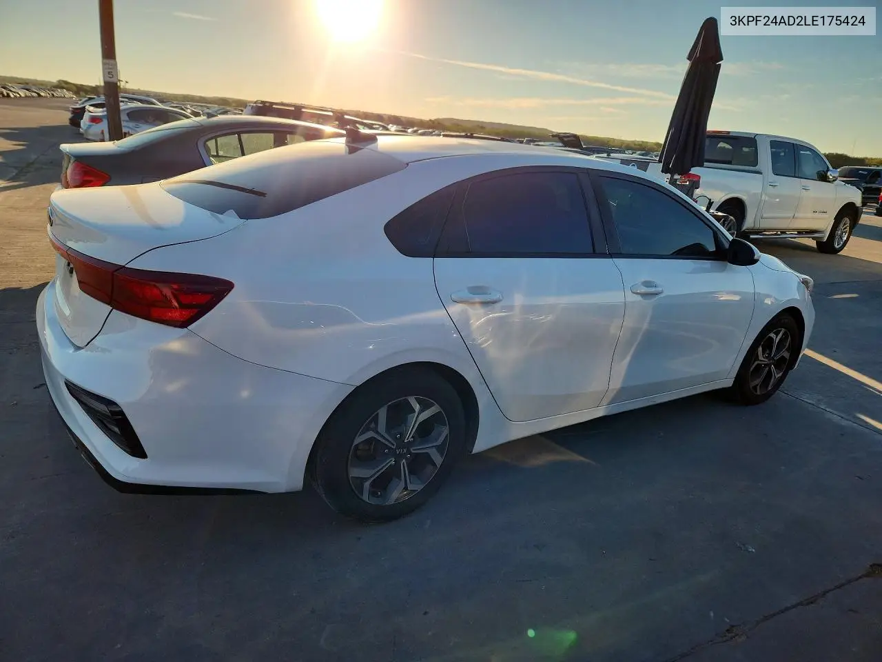 2020 KIA FORTE VIN 3KPF24AD2LE175424 — фото 3