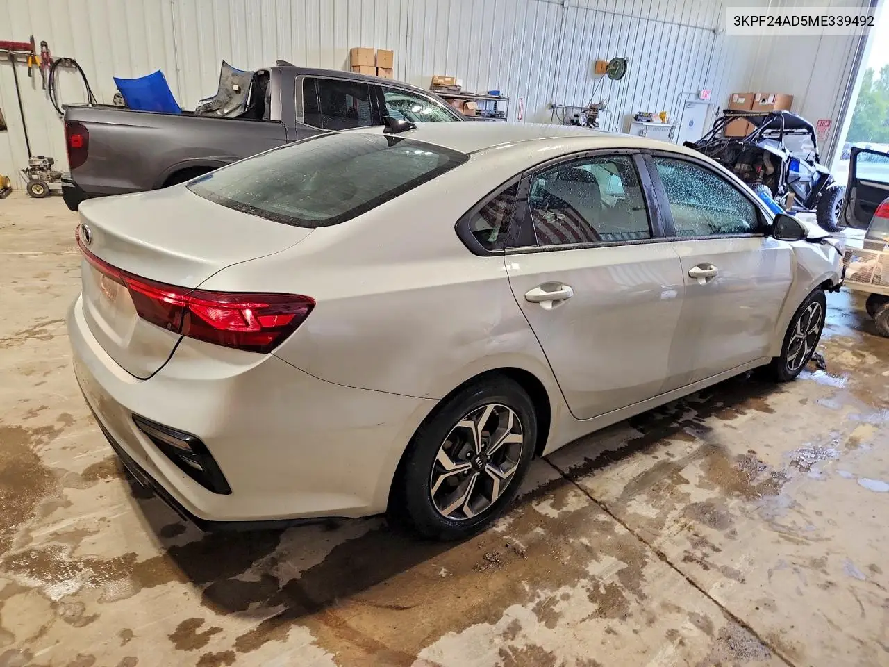 2021 KIA FORTE VIN 3KPF24AD5ME339492 — фото 3