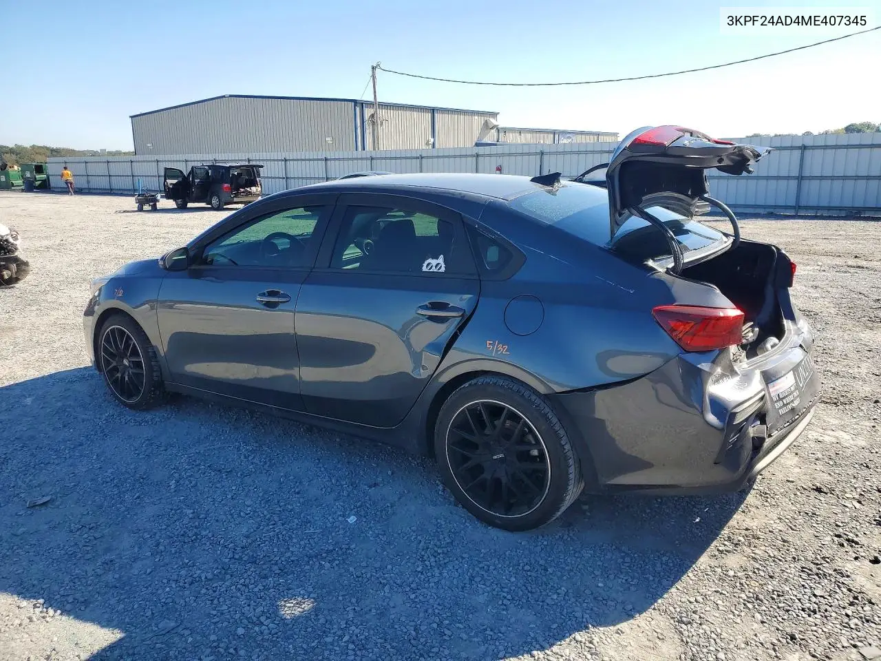 2021 KIA FORTE VIN 3KPF24AD4ME407345 — фото 2