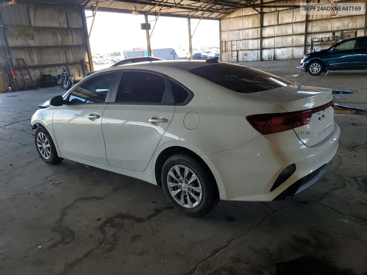 2022 KIA FORTE VIN 3KPF24ADXNE447169 — фото 2