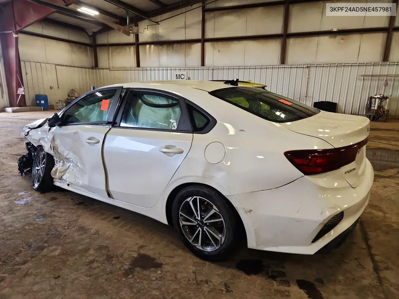 2022 KIA FORTE VIN 3KPF24AD5NE457981 — фото 2