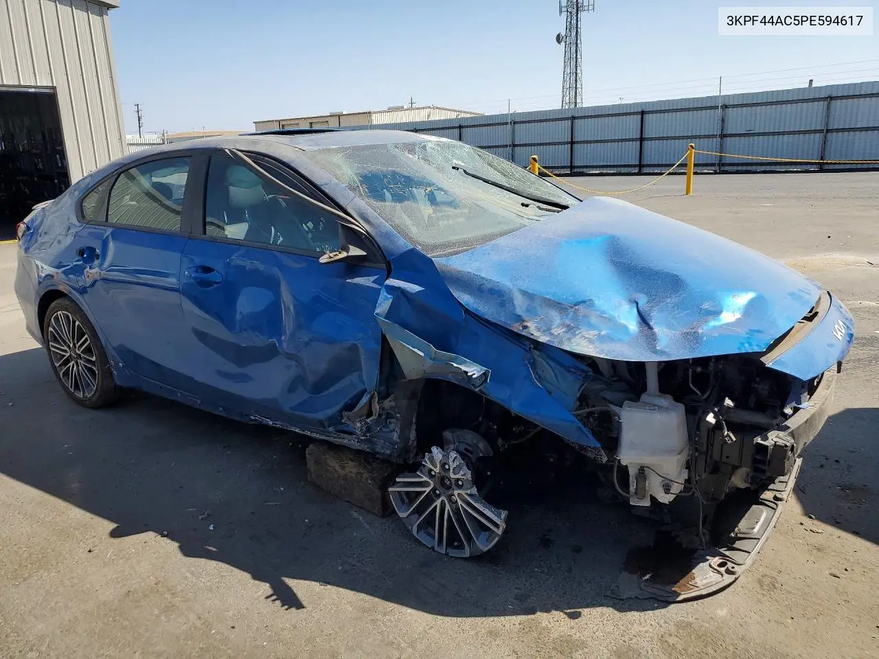 2023 KIA FORTE VIN 3KPF44AC5PE594617 — фото 4