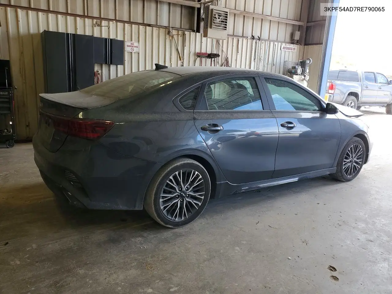 2024 KIA FORTE VIN 3KPF54AD7RE790065 — фото 3