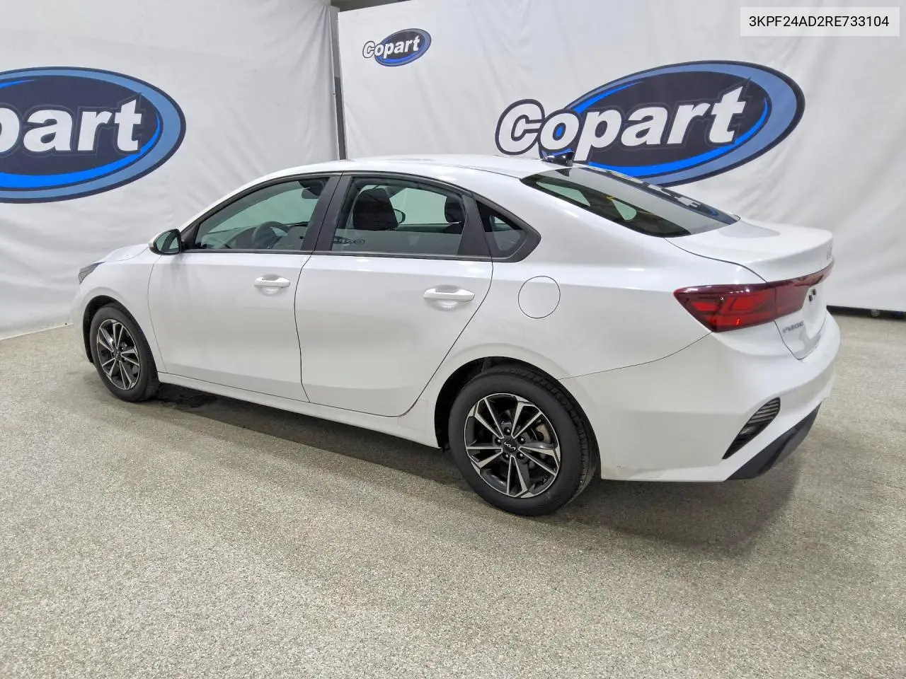 2024 KIA FORTE VIN 3KPF24AD2RE733104 — фото 2