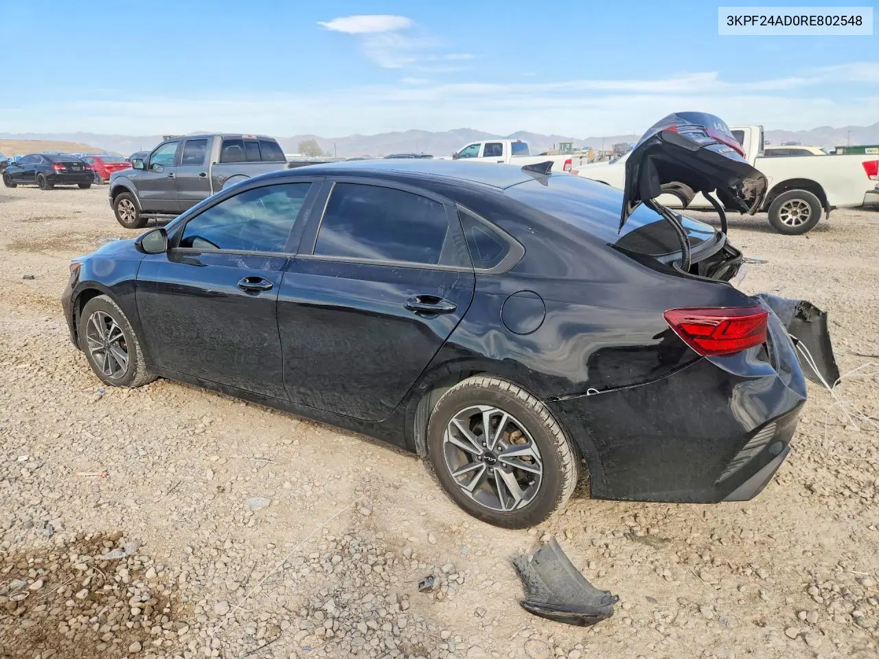 2024 KIA FORTE VIN 3KPF24AD0RE802548 — фото 2