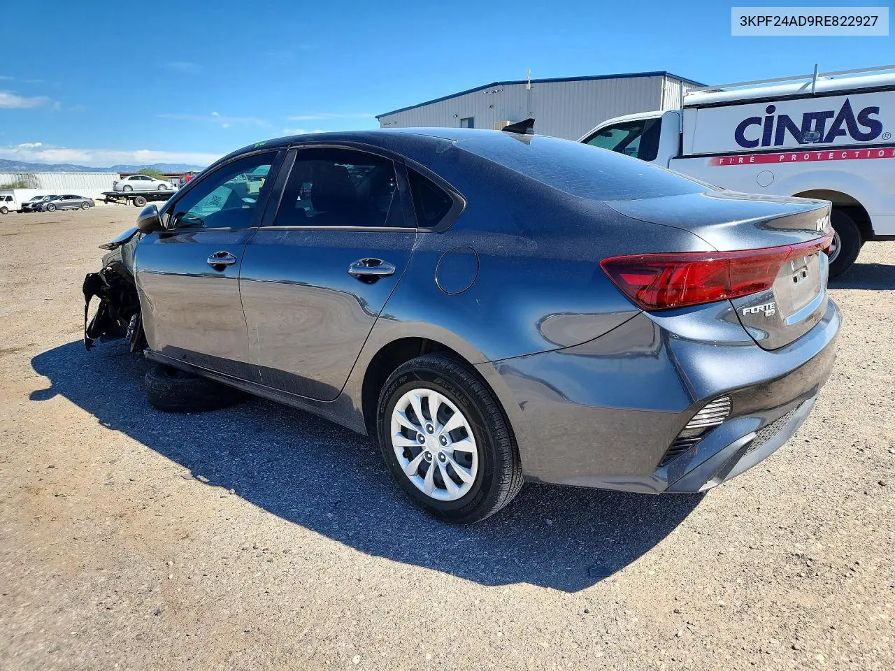 2024 KIA FORTE VIN 3KPF24AD9RE822927 — фото 2