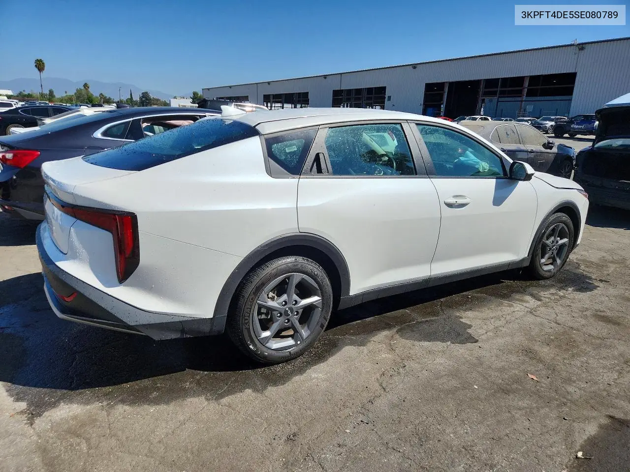 2025 KIA K4 VIN 3KPFT4DE5SE080789 — фото 3