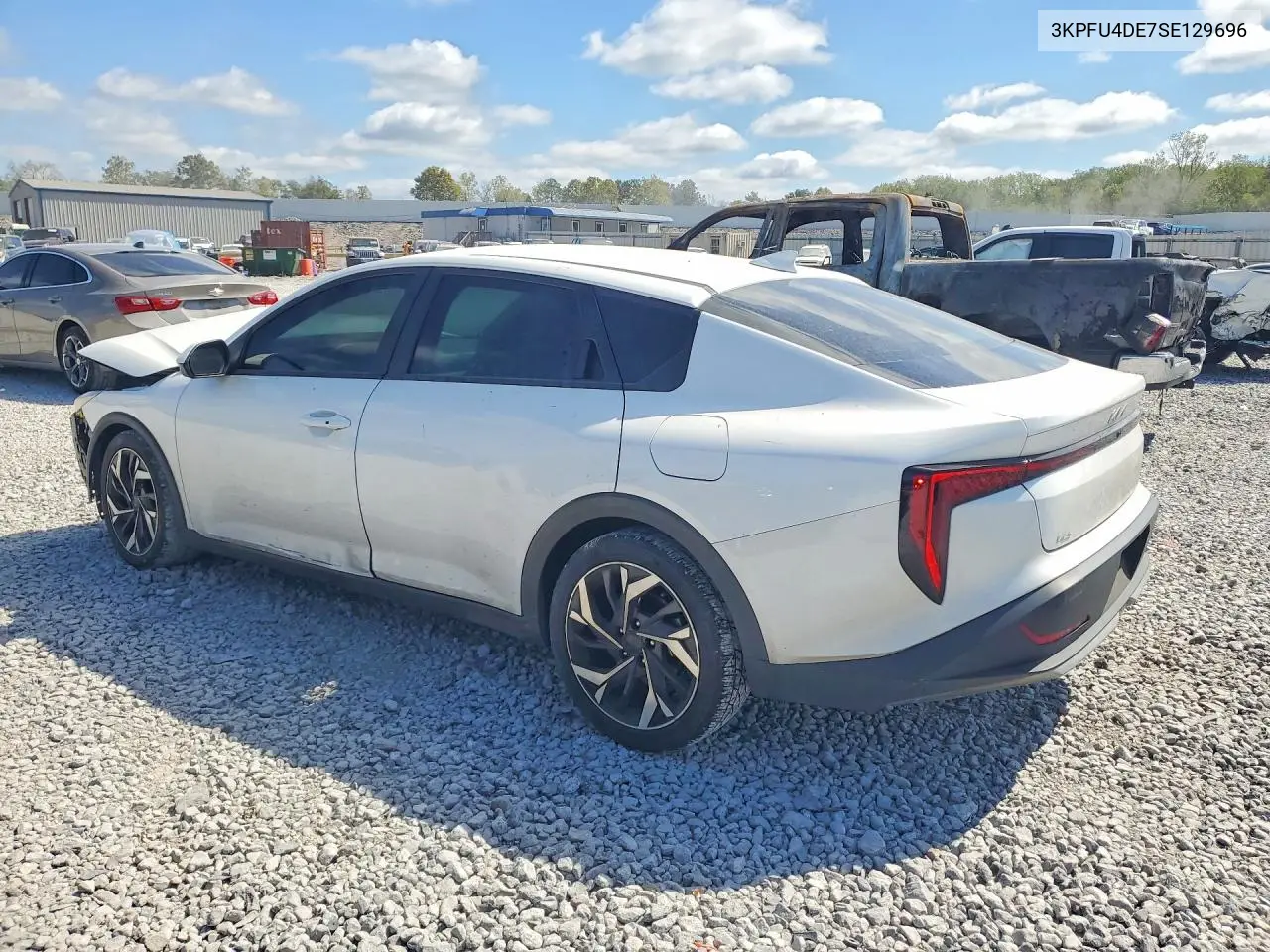 2025 KIA K4 VIN 3KPFU4DE7SE129696 — фото 2