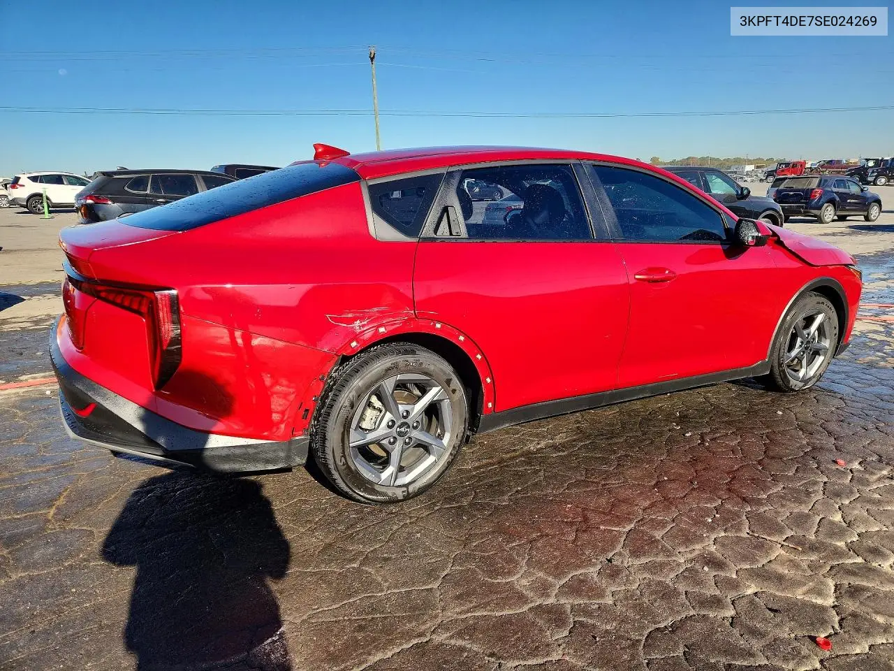 2025 KIA K4 VIN 3KPFT4DE7SE024269 — фото 3