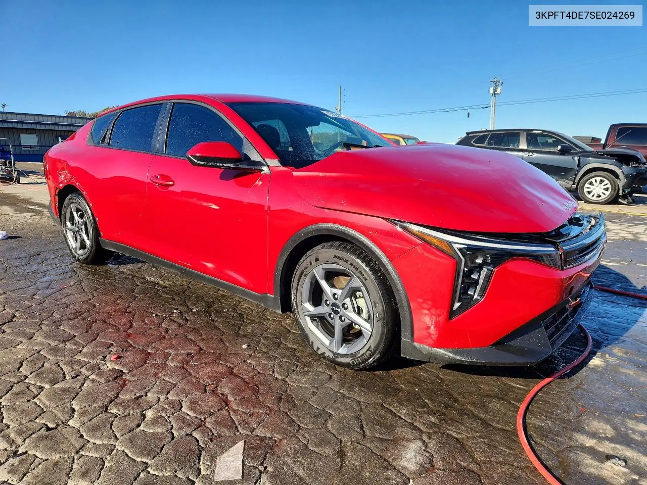 2025 KIA K4 VIN 3KPFT4DE7SE024269 — фото 4