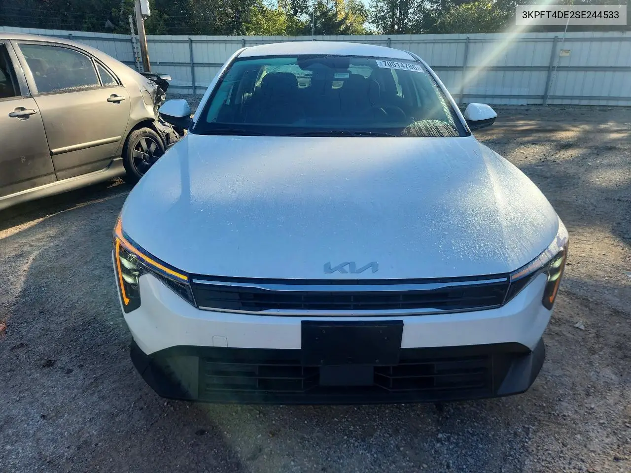 2025 KIA K4 VIN 3KPFT4DE2SE244533 — фото 2