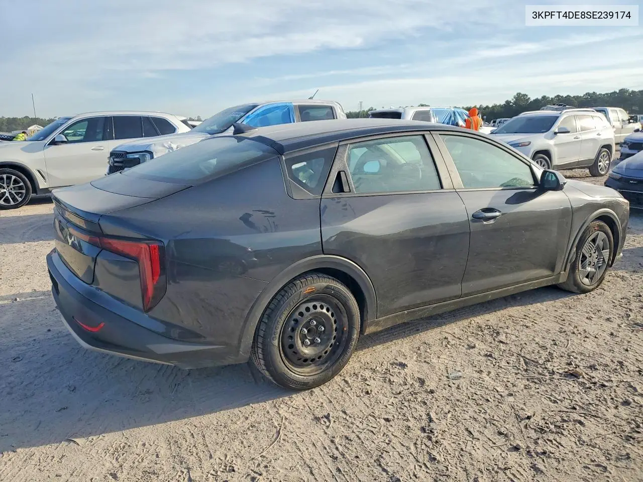 2025 KIA K4 VIN 3KPFT4DE8SE239174 — фото 3