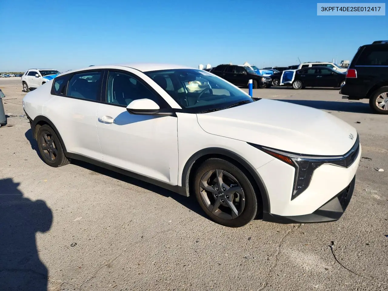 2025 KIA K4 VIN 3KPFT4DE2SE012417 — фото 4