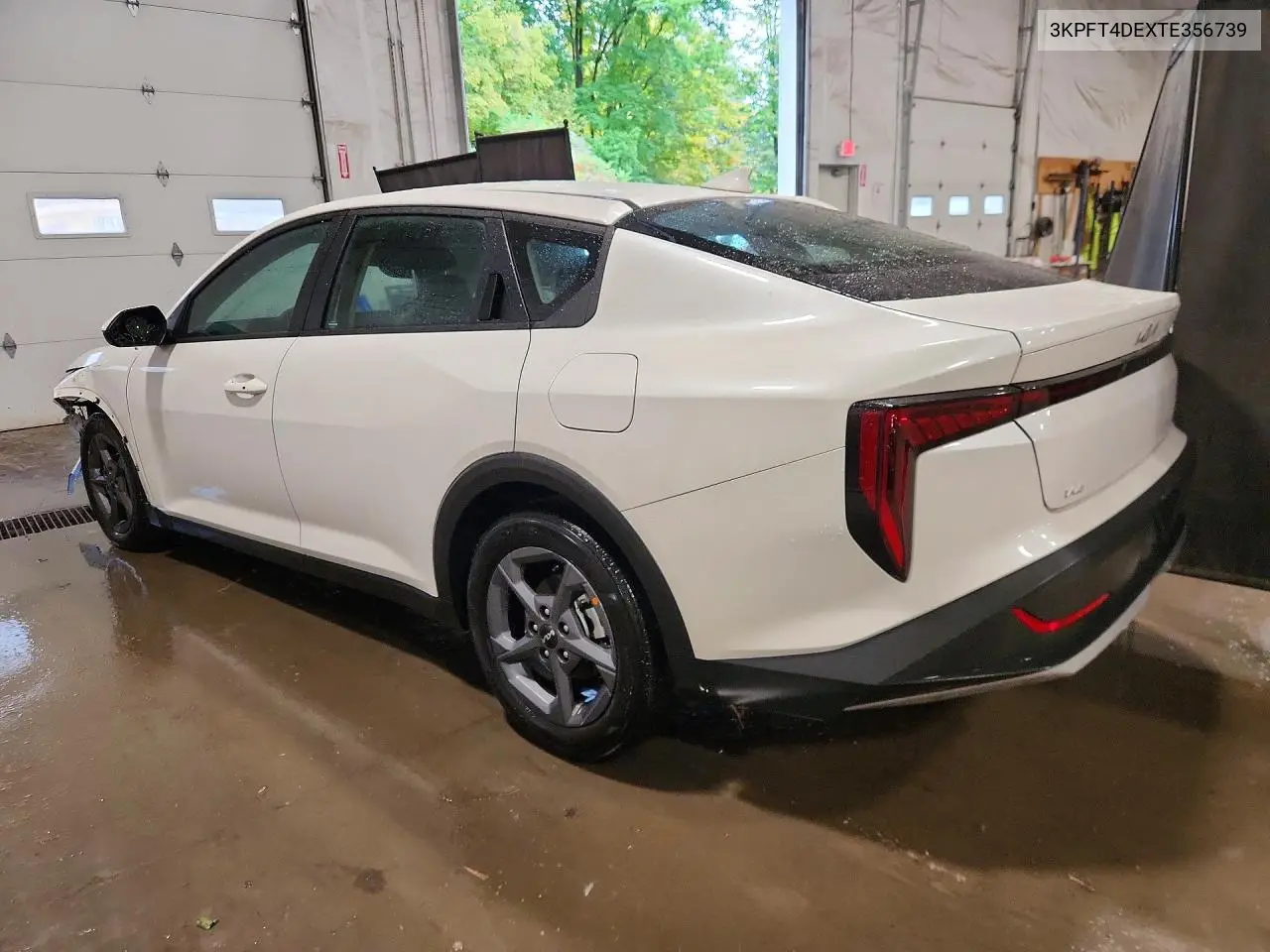 2026 KIA K4 VIN 3KPFT4DEXTE356739 — фото 2